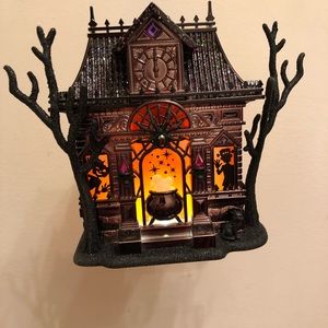 Bath & body works 2021 Halloween decor wallflower plug in haunted house